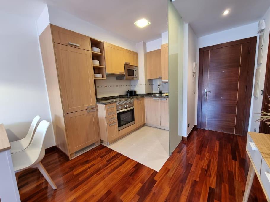 604B - Apartamento Con Garaje Овьедо Экстерьер фото