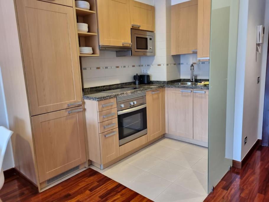 604B - Apartamento Con Garaje Овьедо Экстерьер фото